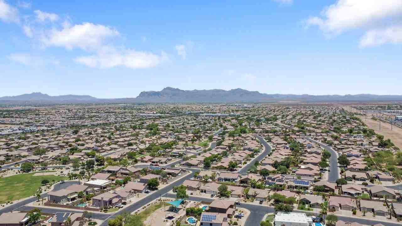 10050 E Pantera Ave - Photo 7 of 34