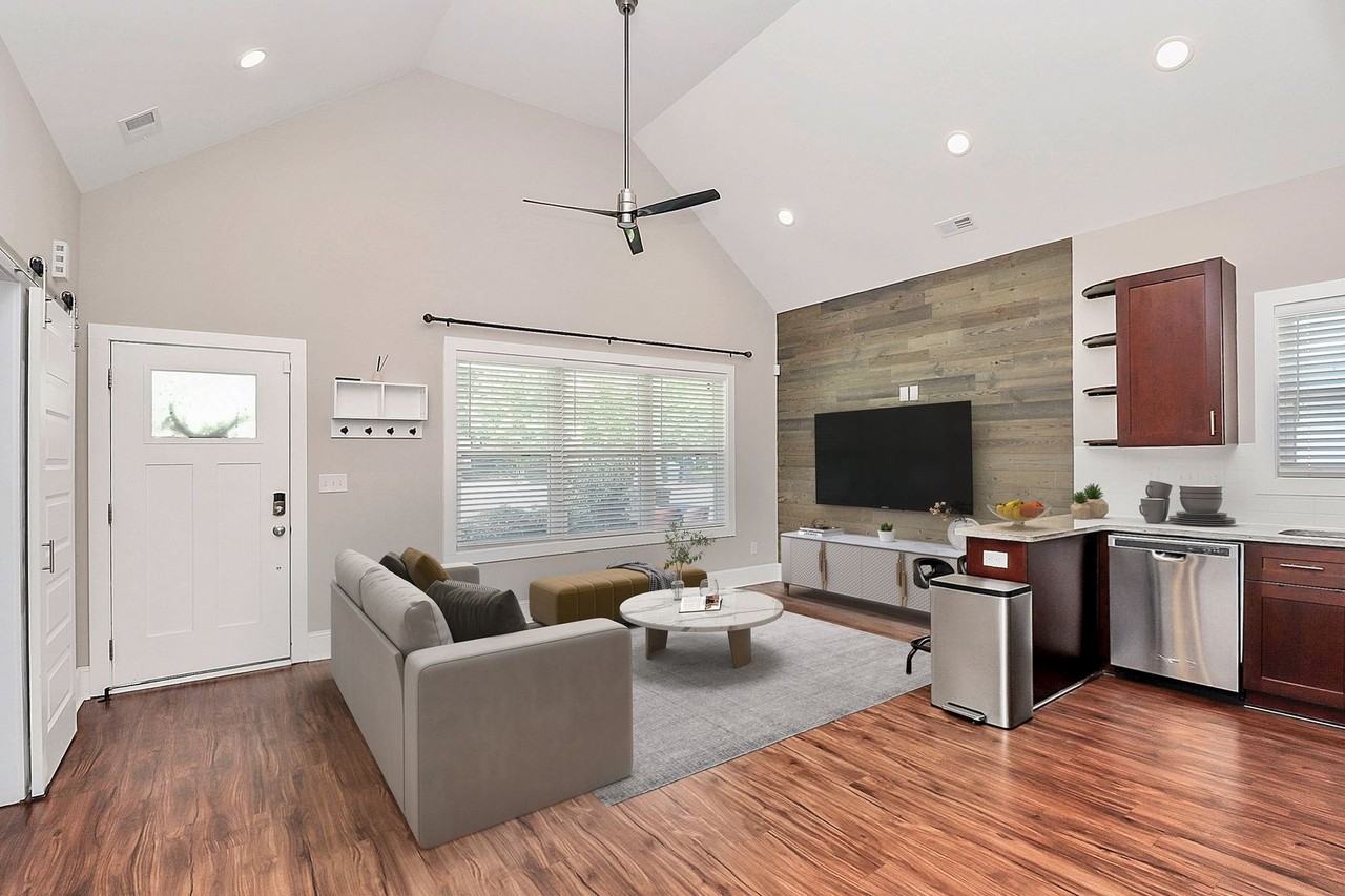 2508 Booker Ave - Photo 4 of 23