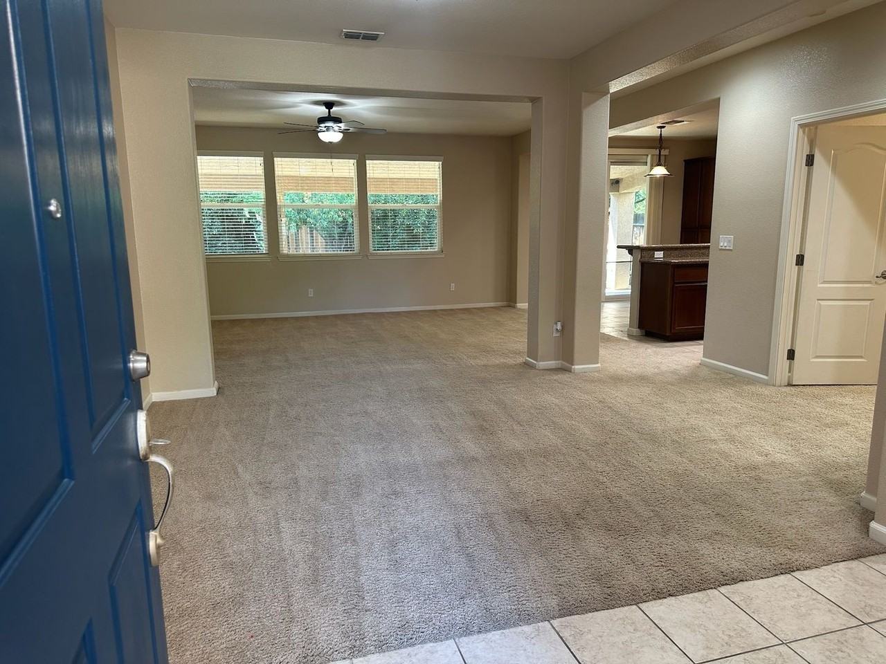 4142 W Clinton Ct - Photo 3 of 28