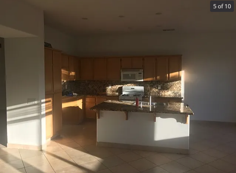 17719 Robusta Dr #NA - Photo 3 of 10
