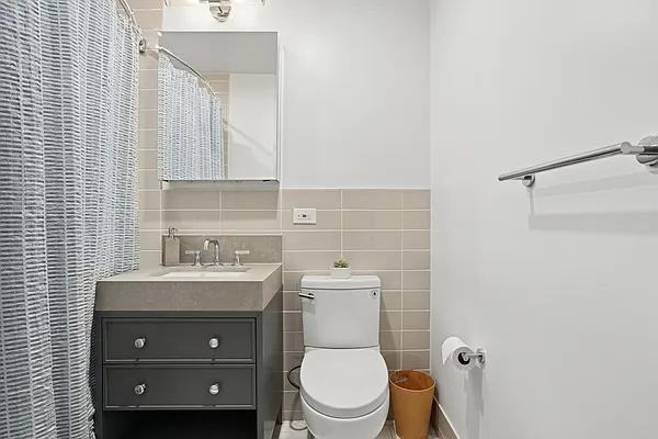 Exchange Pl #20X2801 - Photo 5 of 20