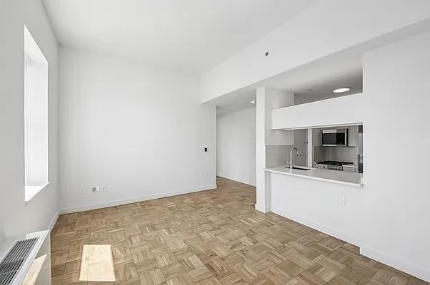 Exchange Pl #20X4203 - Photo 3 of 20