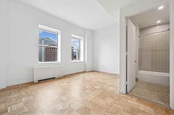 Exchange Pl #20X3606 - Photo 3 of 20