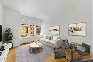 Washington St #6R - Photo 1 of 1