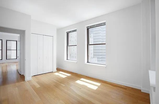 Wall St #16B - Photo 7 of 9