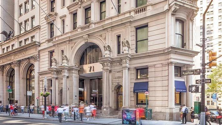 Broadway #013D - Photo 2 of 20