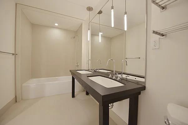 Nassau St #302 - Photo 7 of 20