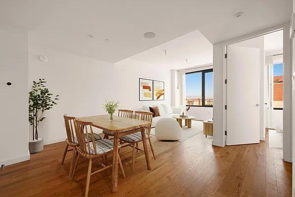 Noll St #511 - Photo 3 of 20