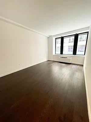 Maiden Ln #1715 - Photo 3 of 20