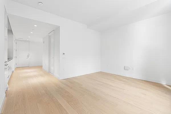 Wall St #1514 - Photo 6 of 19