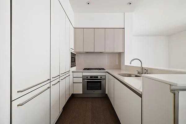 Broad St #16I - Photo 7 of 20