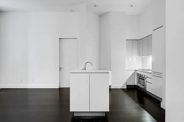 Broad St #5D - Photo 3 of 20