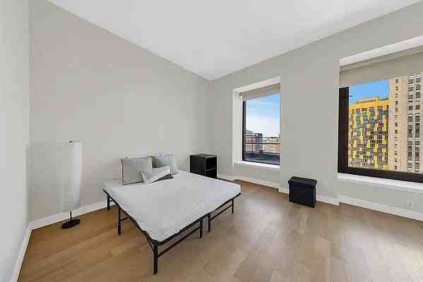 Wall St #37F - Photo 7 of 15