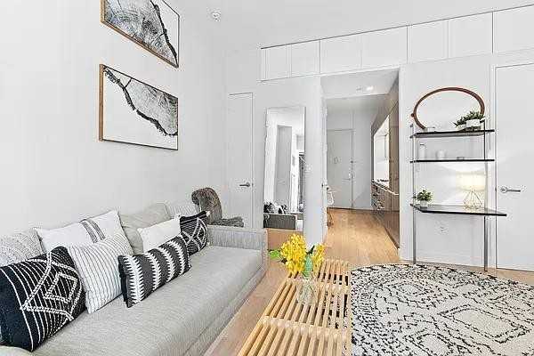 Wall St #19H - Photo 5 of 20