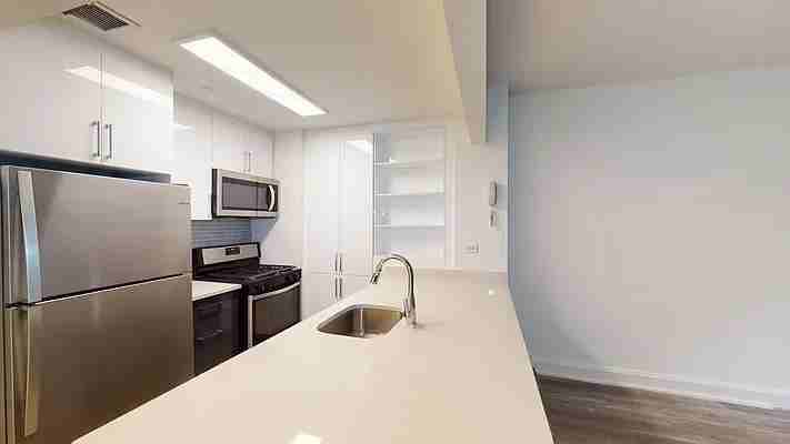 Hanover Sq #06K - Photo 2 of 20