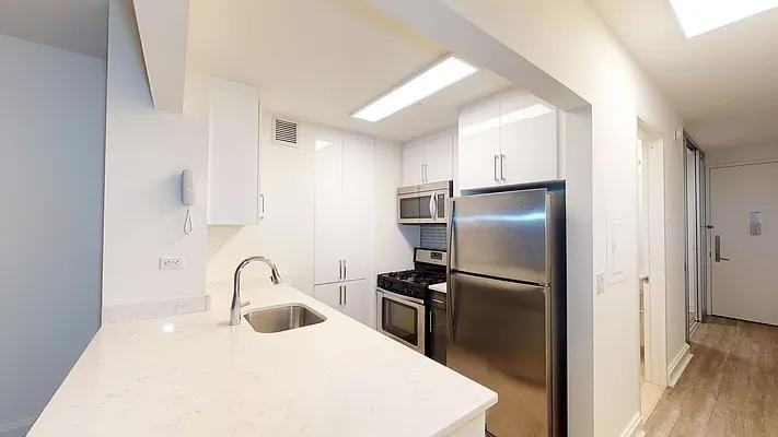 Hanover Sq #23N - Photo 2 of 20