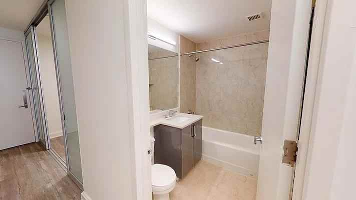 Hanover Sq #06R - Photo 4 of 20