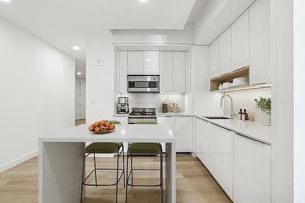 Broad St #1812 - Photo 5 of 20