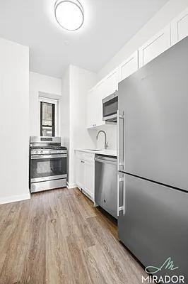 Park Row #19B - Photo 4 of 20