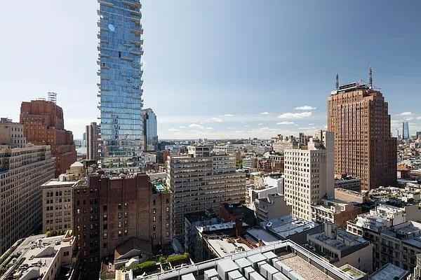 Leonard St #A - Photo 5 of 10