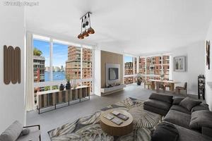 featured image of N End Ave #14D