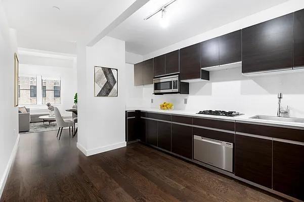 John St #1713 - Photo 4 of 20