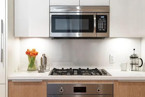 Dutch St #31A - Photo 5 of 20