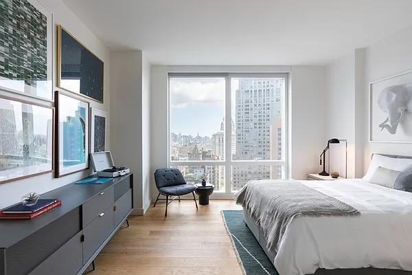 Dutch St #60E - Photo 2 of 20