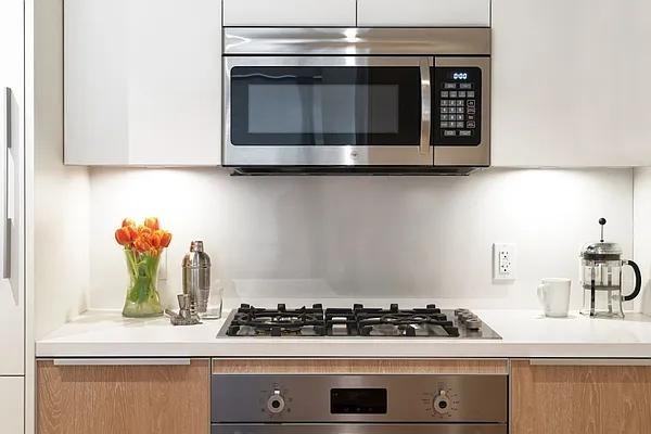 Dutch St #47H - Photo 7 of 20