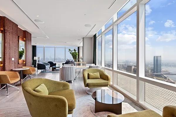 Dutch St #5D - Photo 3 of 20