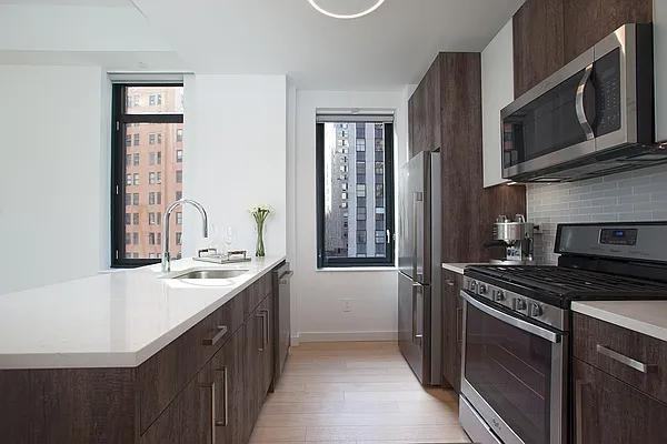 Cliff St #12E - Photo 2 of 20