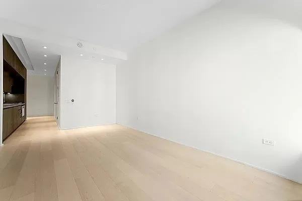 William St #15A - Photo 2 of 20