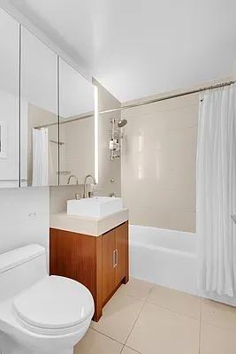 W 17th St #1210 - Photo 5 of 20