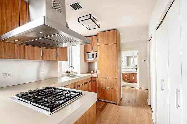 W 17th St #1021 - Photo 2 of 14