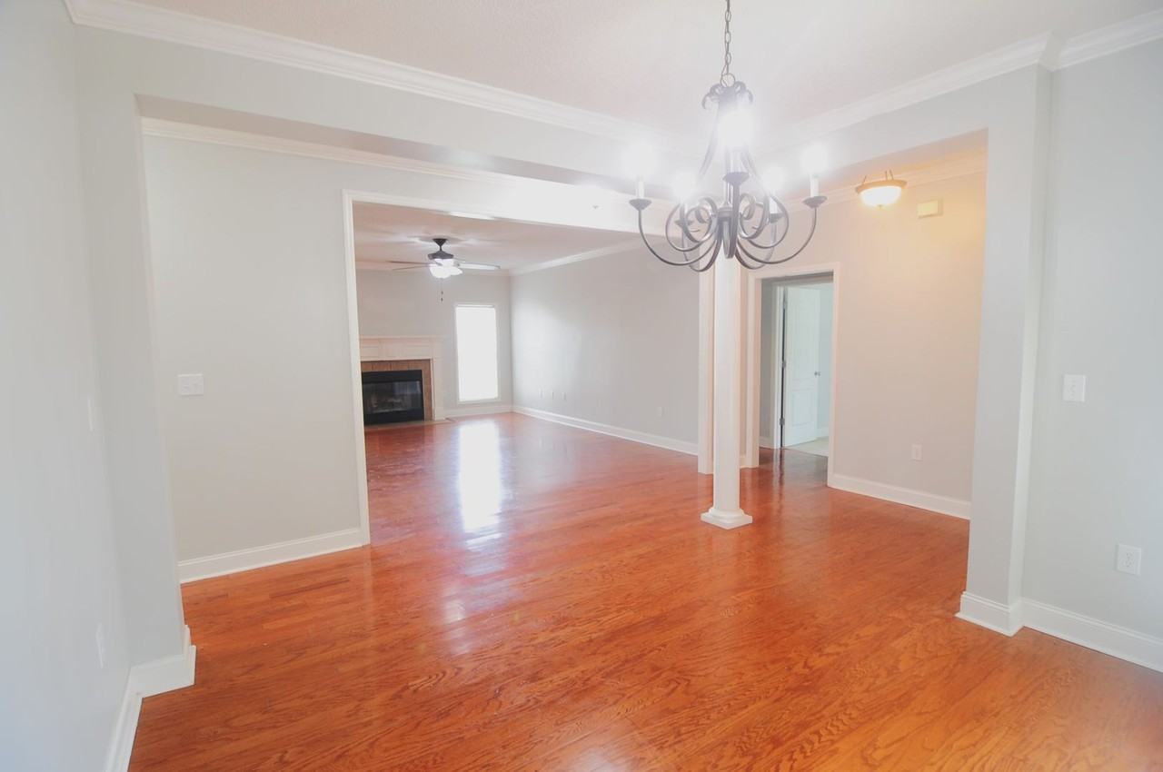 5016 Liberty Park Cir Se - Photo 6 of 17