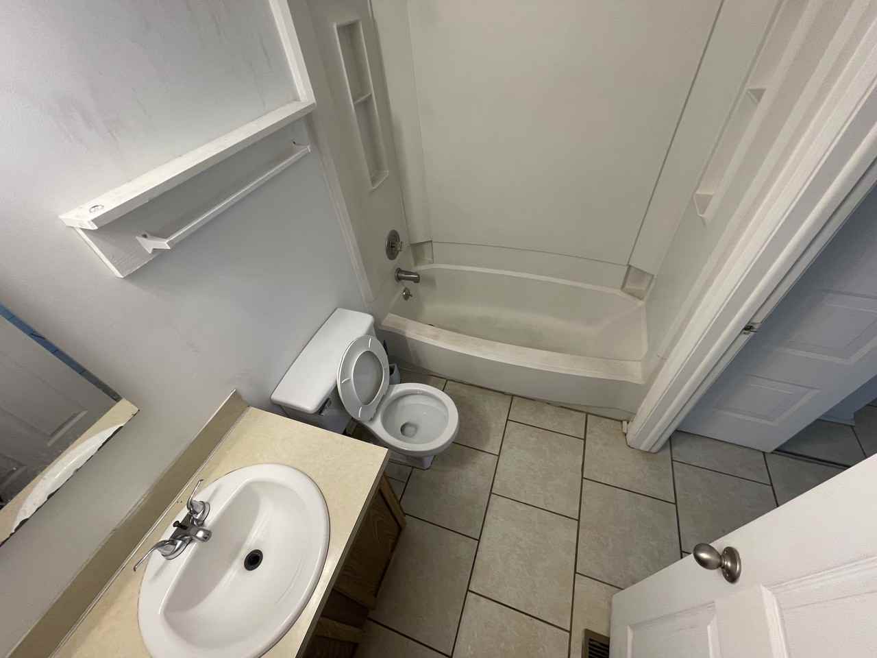 9432 Lexington Circle #D - Photo 6 of 9