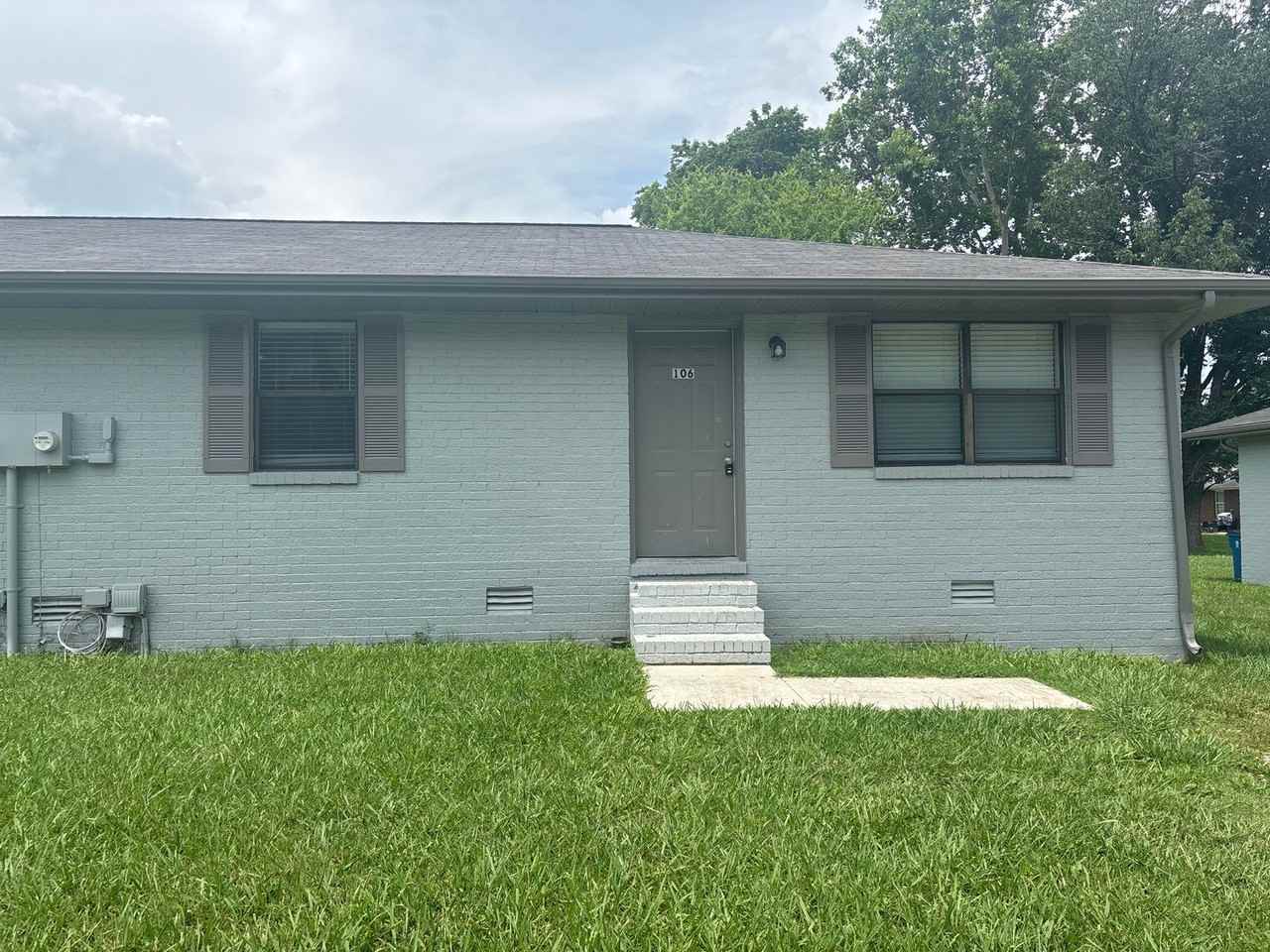 106 Wiley St - Photo 2 of 12