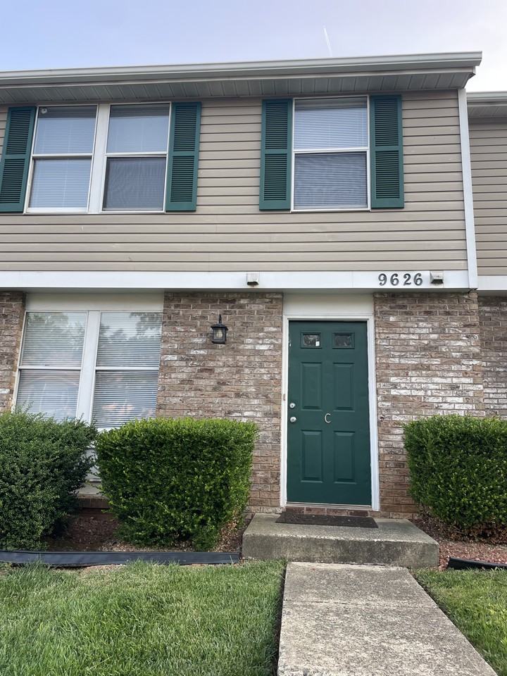 9600 Vinca Circle #A - Photo 2 of 12