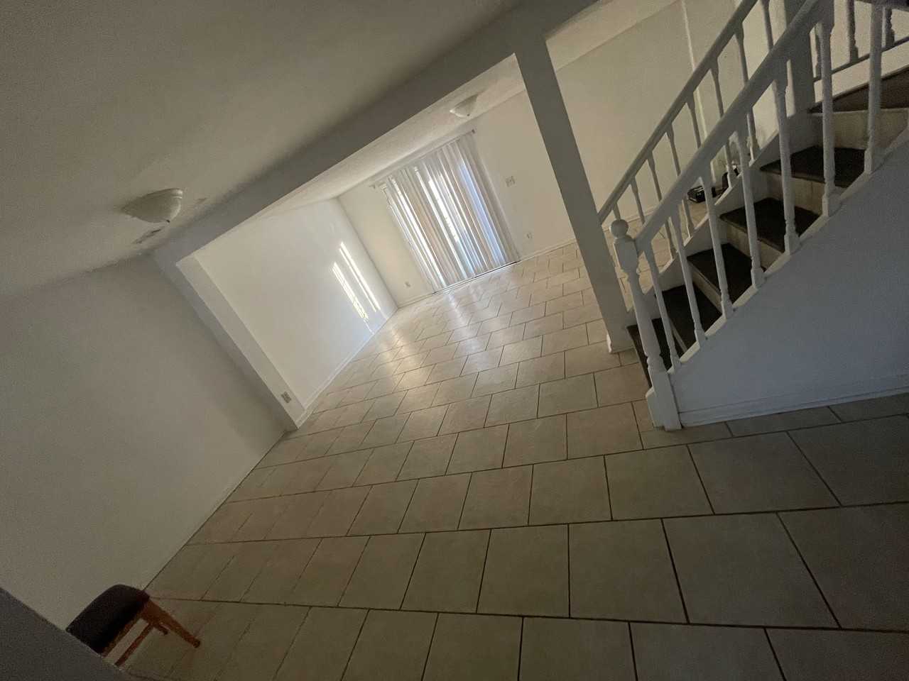 9600 Vinca Circle #A - Photo 5 of 12