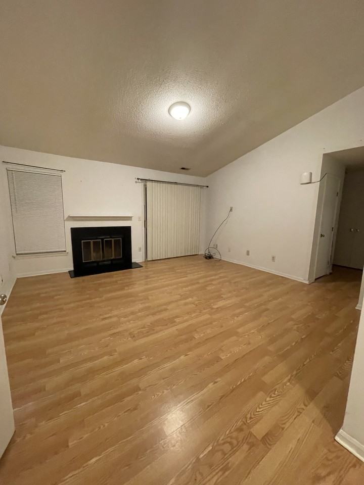 9601 Vinca Circle #A - Photo 6 of 16