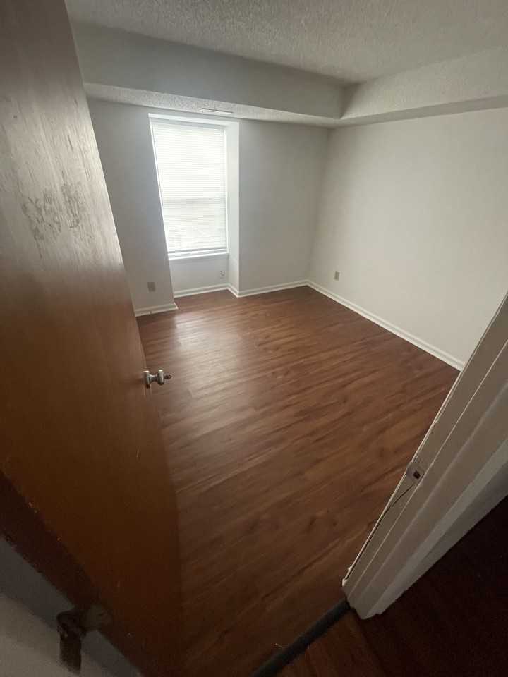 9501 Shannon Green Drive #A - Photo 7 of 13