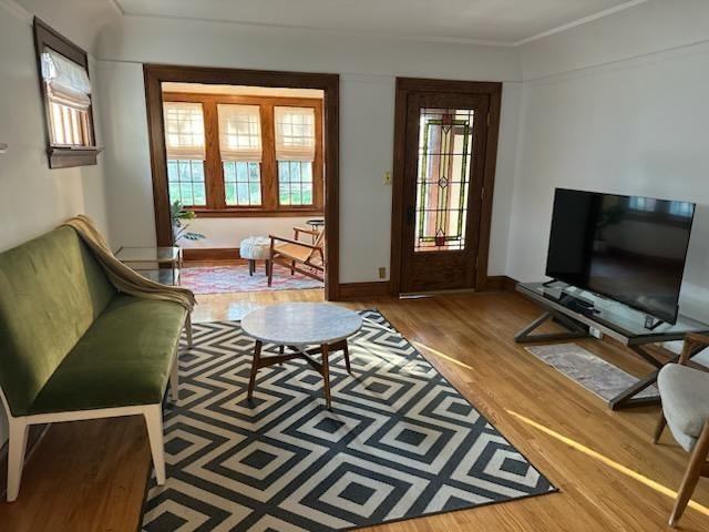 4926 N Cumberland Blvd - Photo 3 of 5