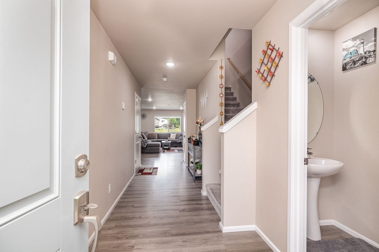 13315 326th Ct Se - Photo 4 of 26