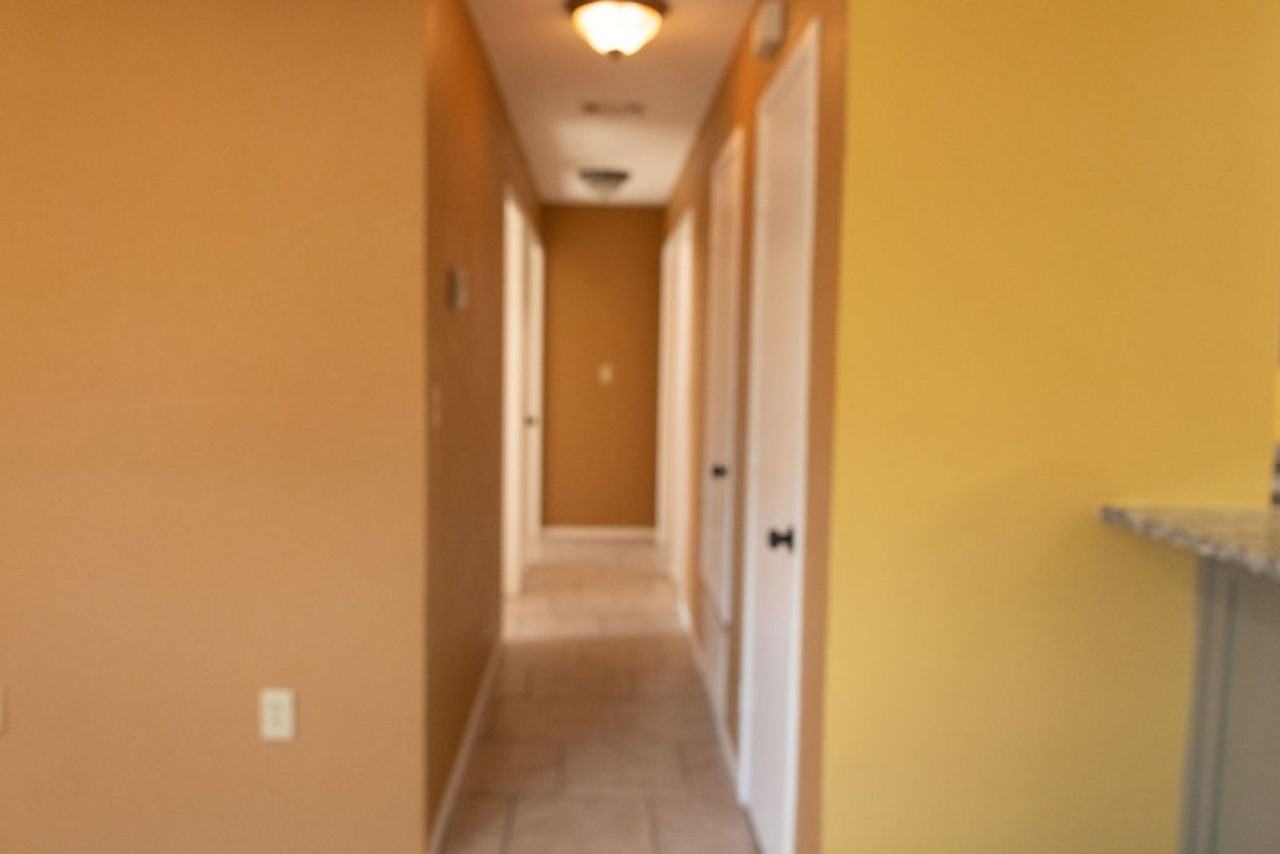 4938 Blue Water Circle - Photo 7 of 20