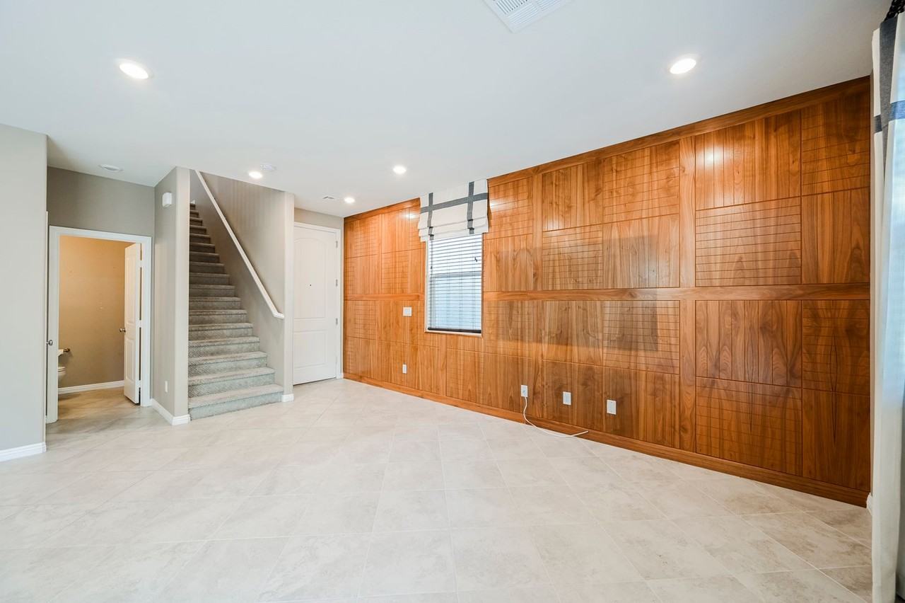 7104 Blissful Peak St - Photo 3 of 35
