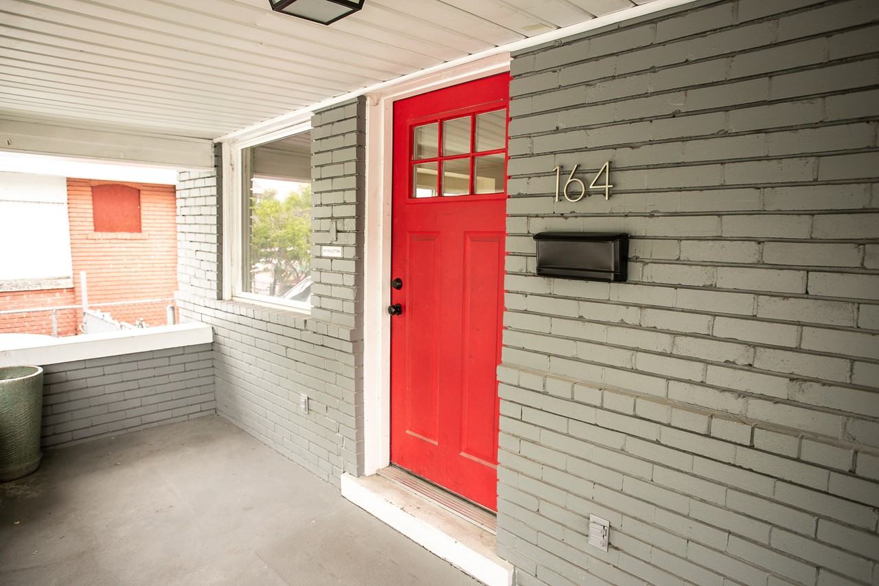 164 E Hampton Ave #NA - Photo 2 of 17