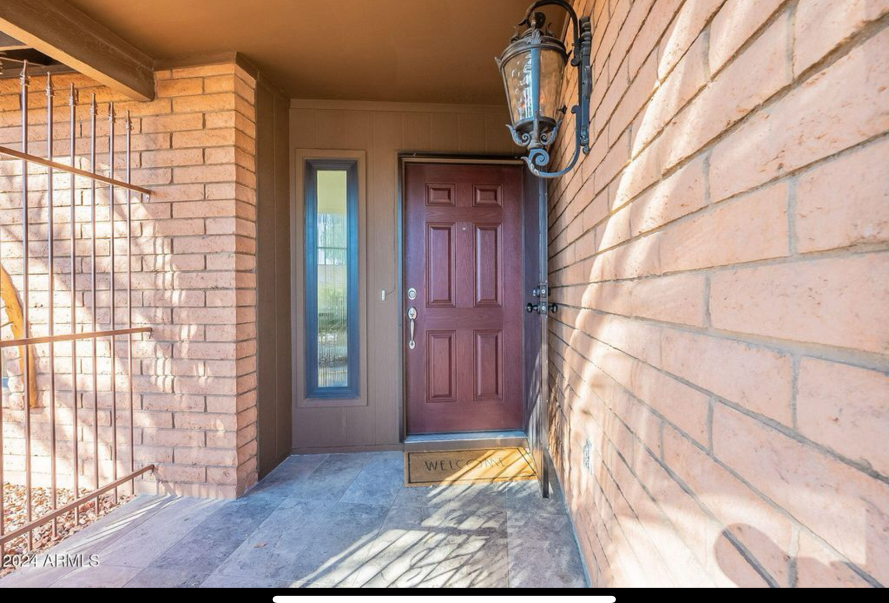 5250 W Harmont Dr #NA - Photo 2 of 12