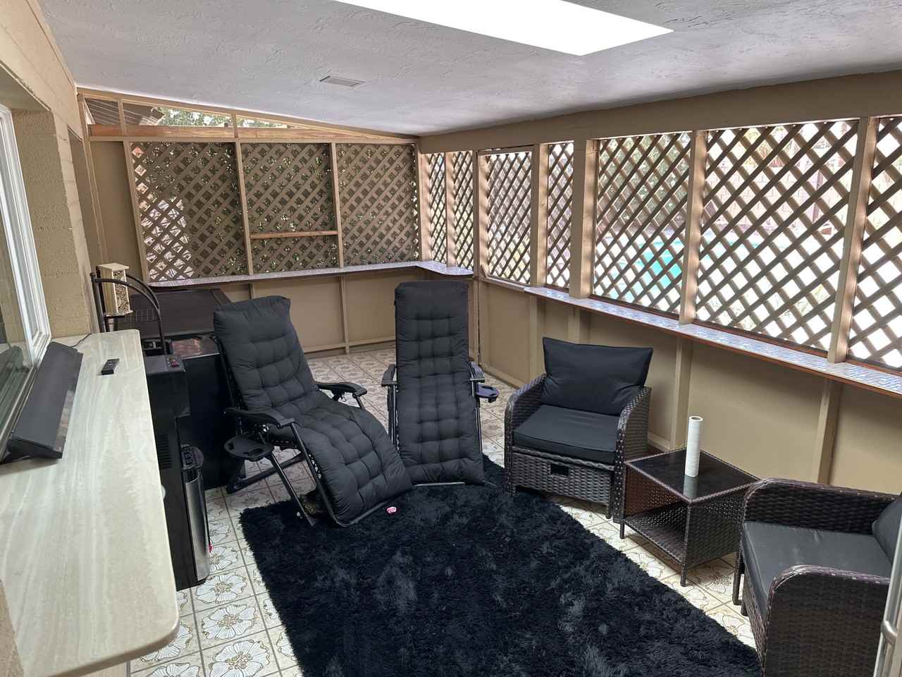 5250 W Harmont Dr #NA - Photo 7 of 12