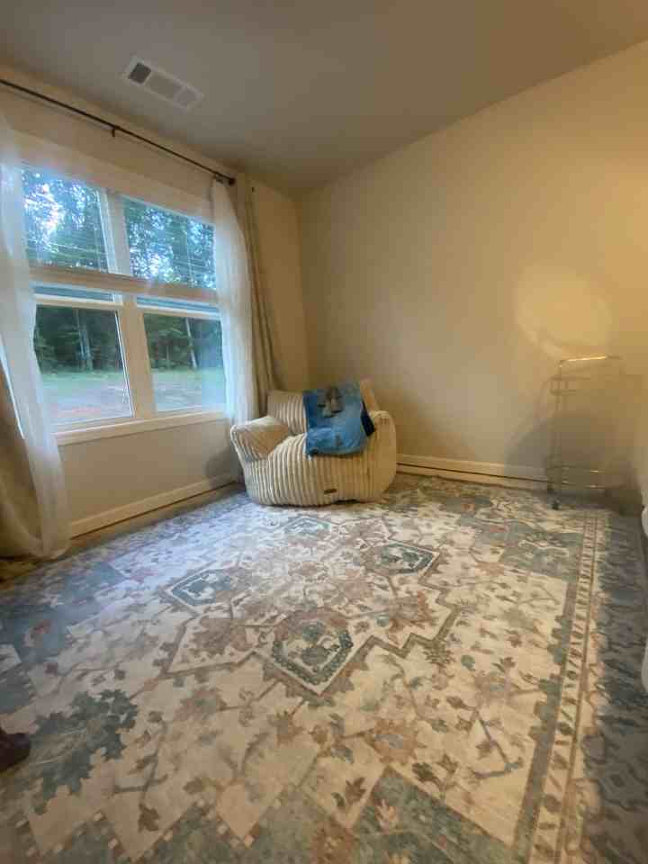 1498 Daniel Rd - Photo 5 of 17