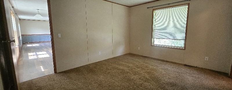 121 W Adams St - Photo 3 of 17